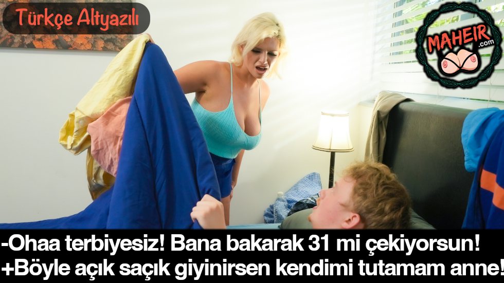 Odayı Toplayan Annesine Bakarak Yorganın Altında 31 Çekiyor